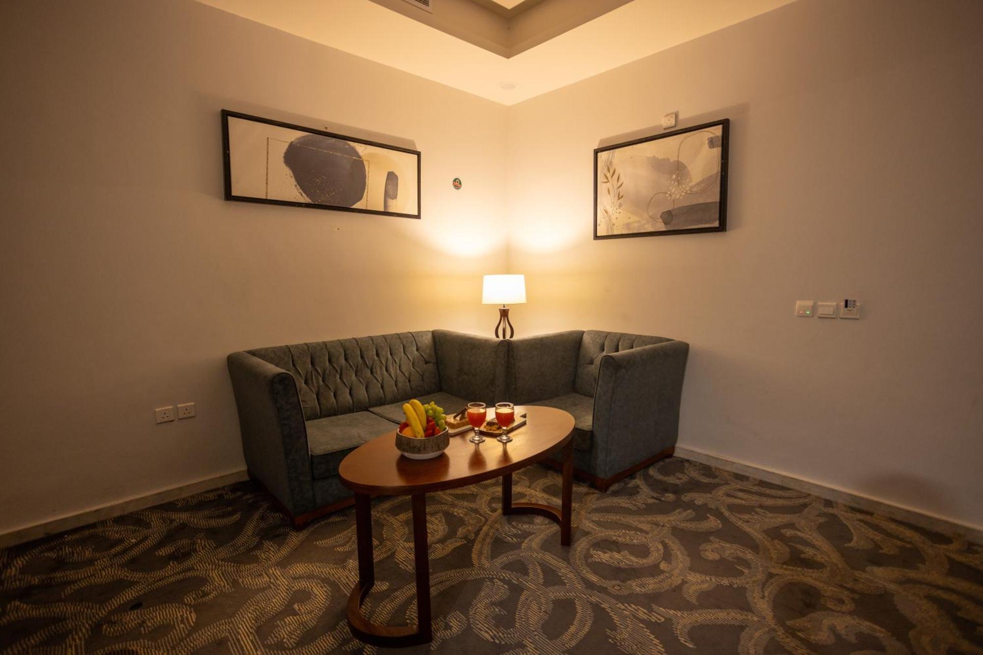 Laten Suites Andalus Mall Τζέντα Εξωτερικό φωτογραφία