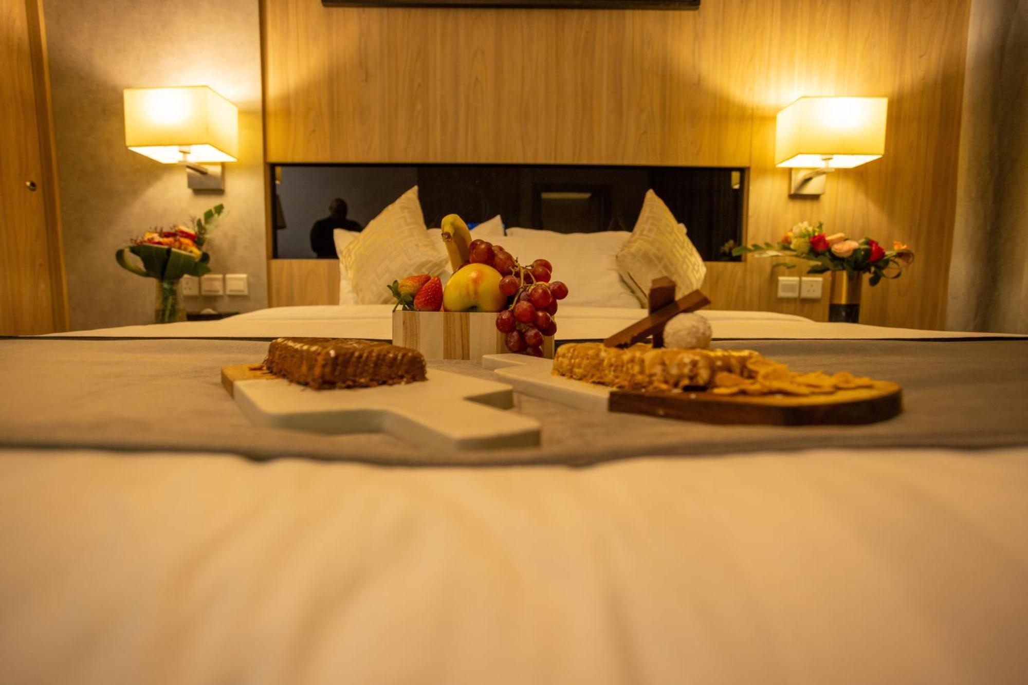 Laten Suites Andalus Mall Τζέντα Εξωτερικό φωτογραφία